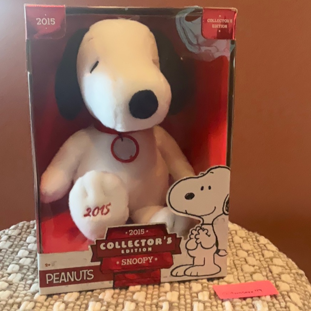 Peanuts - Snoopy 65th Anniversary Collectible plush